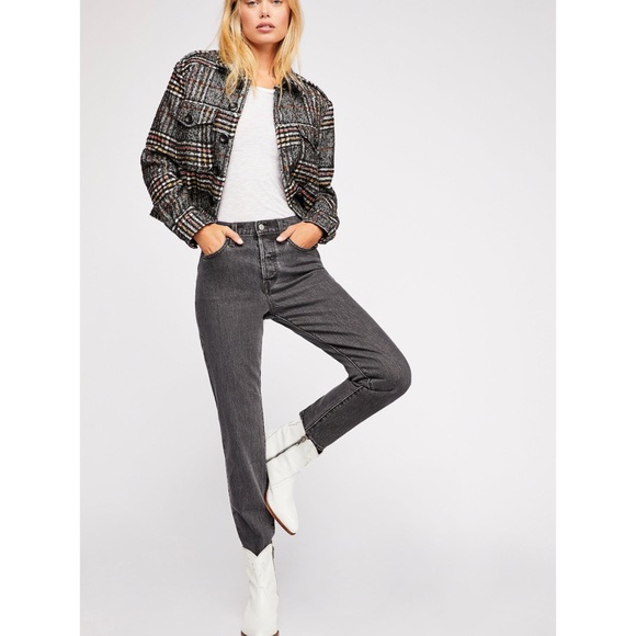 Levi's Wedgie Icon Fit Jeans in Bite My Dust - Picture 16 of 16